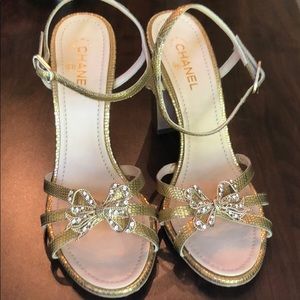 Chanel gold high heels 39